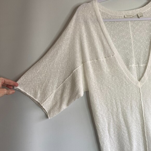 Halogen White Deep V-Neck Sheer Short Sleeve Exposed Seem Detail Blouse Size L - Picture 5 of 11